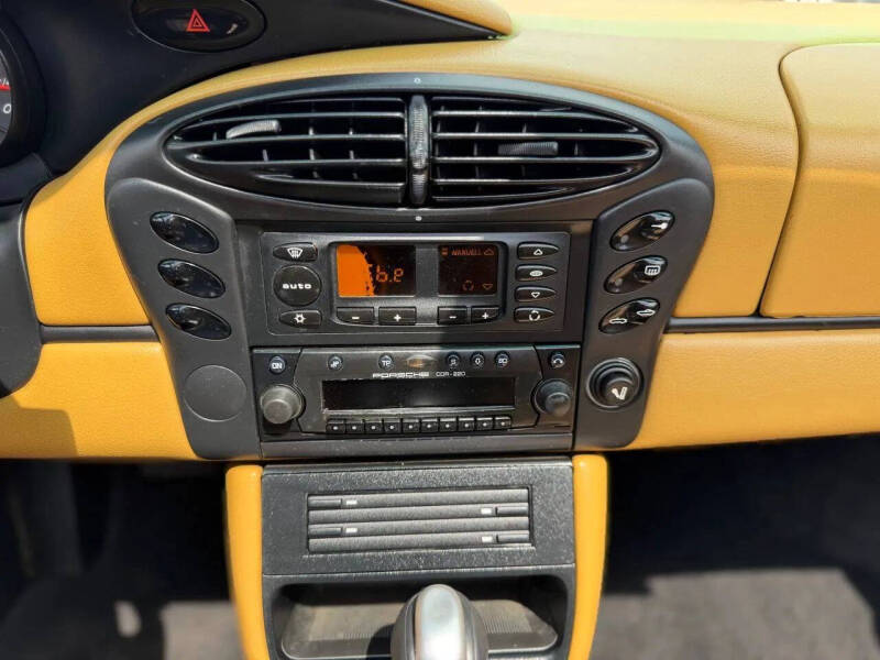 2000 Porsche Boxster
