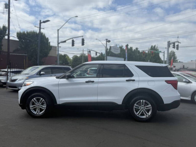 2022 Ford Explorer