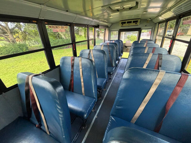 2010 Freightliner B2 Chassis