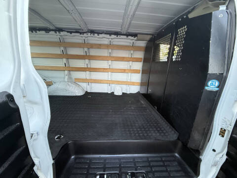 2021 Chevrolet Express 2500