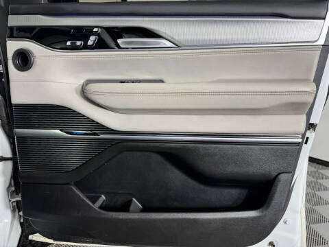 2023 Jeep Grand Wagoneer