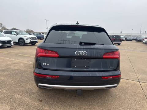 2019 Audi Q5 quattro Premium Plus 45 TFSI