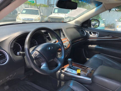 2013 Infiniti JX35