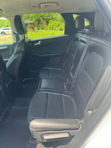 2021 Ford Escape SEL
