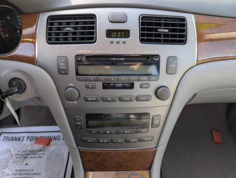 2005 Lexus ES 330