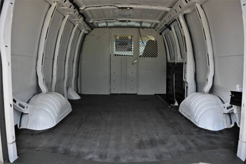 2021 Chevrolet Express 2500