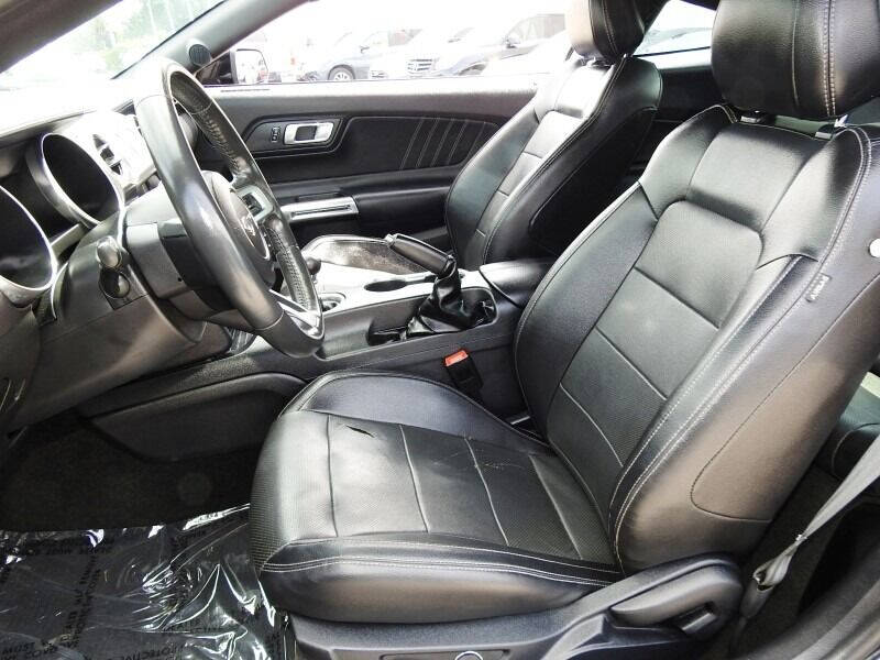 2018 FORD Mustang Coupe - $18,900