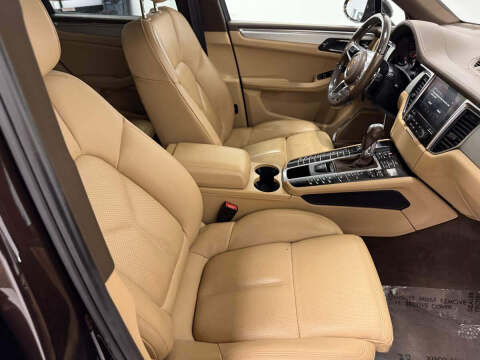 2017 Porsche Macan GTS