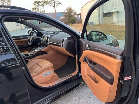 2016 Porsche Cayenne GTS