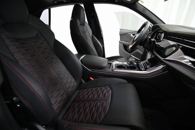 2025 Audi RS Q8 performance 4.0T quattro