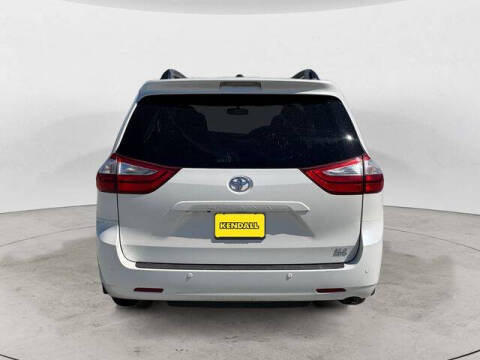 2017 Toyota Sienna