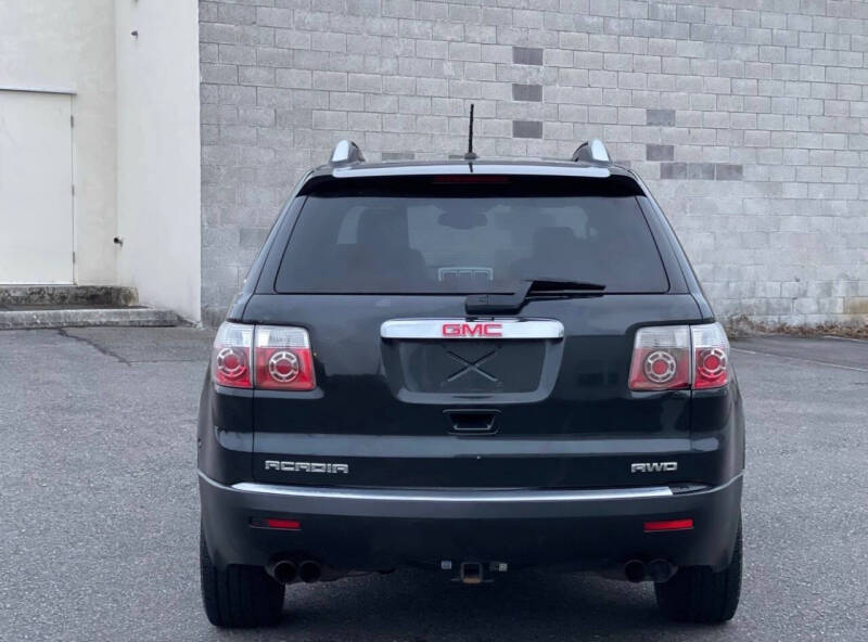 2010 GMC Acadia SLT-2