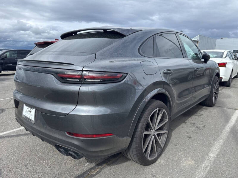 2021 Porsche Cayenne Coupe