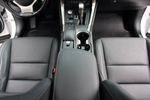 2017 Lexus NX 200t