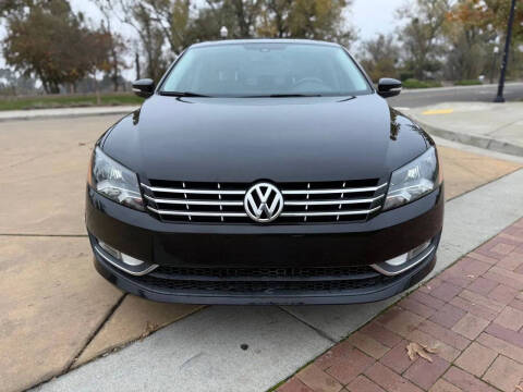 2014 Volkswagen Passat 1.8T SEL Premium PZEV