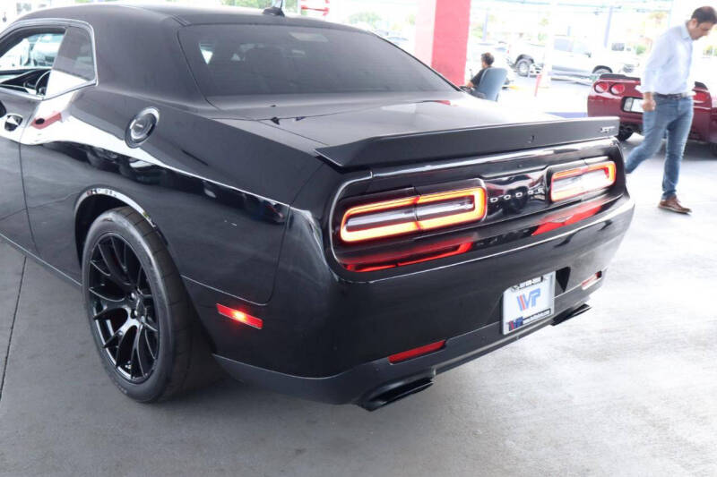 2016 Dodge Challenger SRT Hellcat