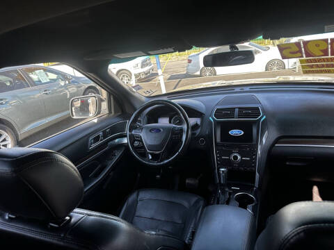 2017 Ford Explorer Limited