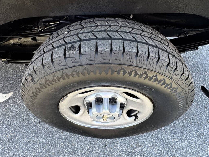 2021 Chevrolet Express 2500