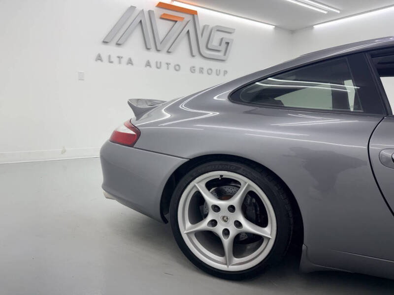 2003 Porsche 911 Carrera