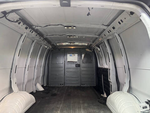 2018 Chevrolet Express 2500