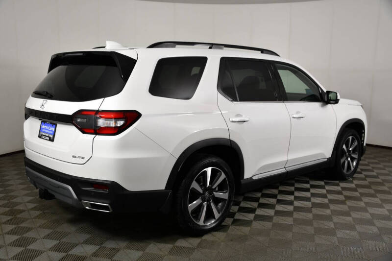 2025 Honda Pilot Elite