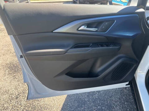 2026 Chevrolet Equinox EV LT 2