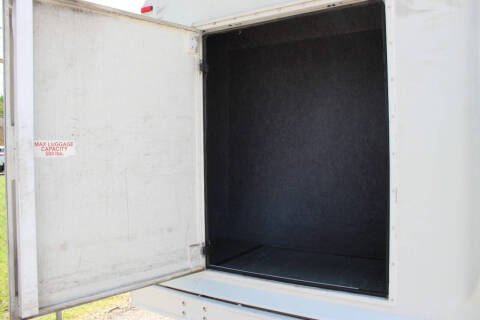 2013 Ford E-Series E-450 SD