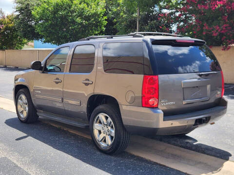 2011 GMC Yukon SLT