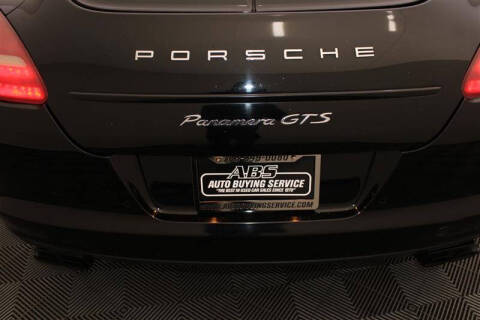 2013 Porsche Panamera GTS