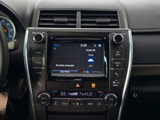 2017 Toyota Camry XLE