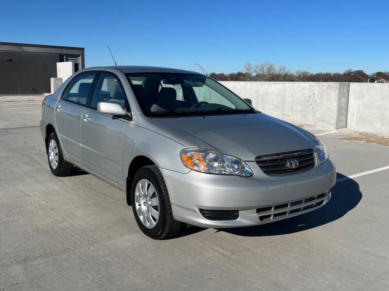 2004 Toyota Corolla LE