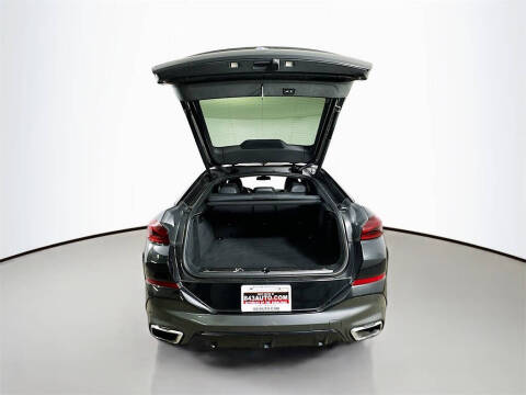 2021 BMW X6 xDrive40i