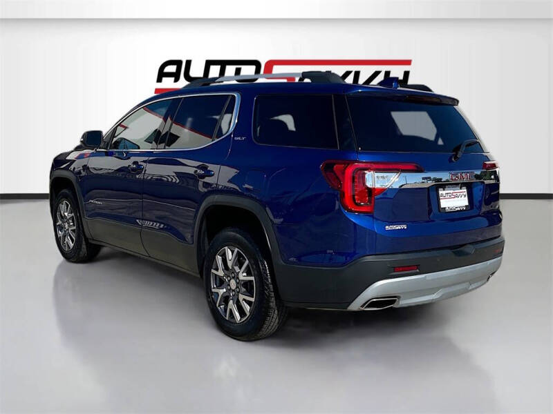 2023 GMC Acadia SLT