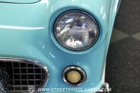 1956 Ford Thunderbird