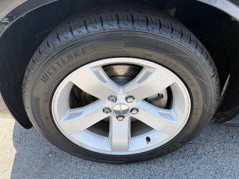 2013 Dodge Challenger SXT