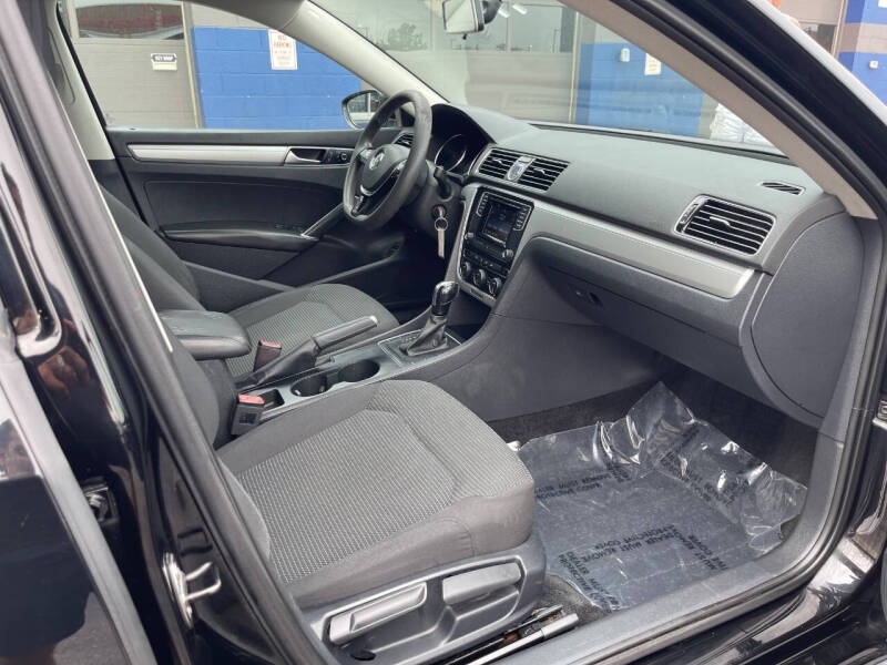 2016 Volkswagen Passat 1.8T S