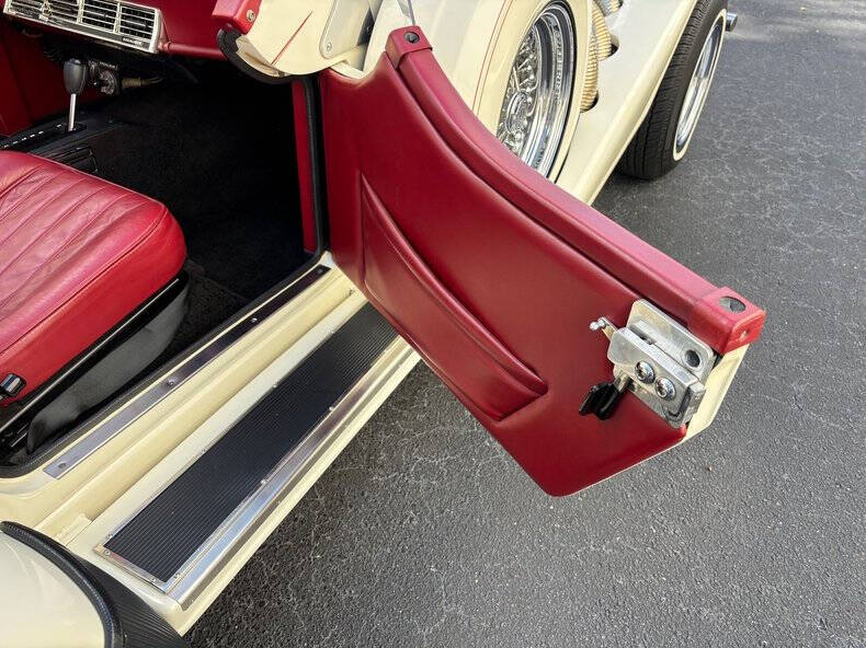 1979 Excalibur Series III