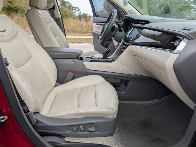 2021 Cadillac XT6 Premium Luxury