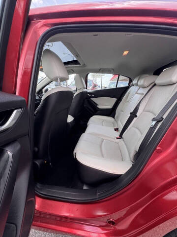 2018 Mazda MAZDA3 Grand Touring