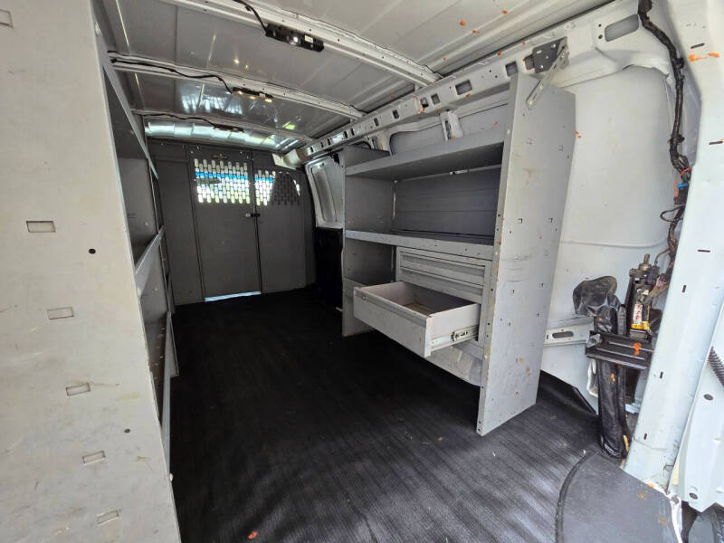 2020 Chevrolet Express 2500