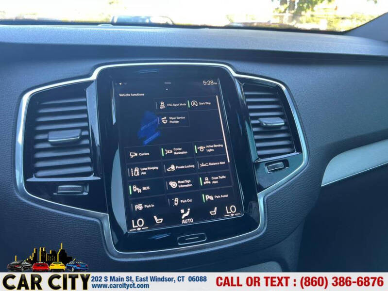 2017 Volvo XC90 T5 R-Design