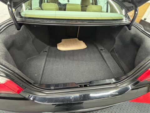 2004 BMW 5 Series 530i