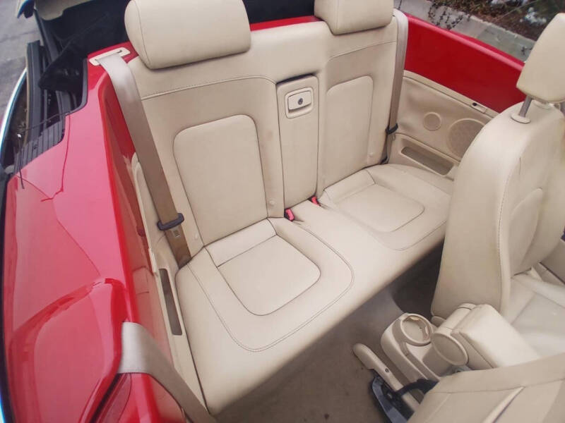 2009 Volkswagen New Beetle Convertible