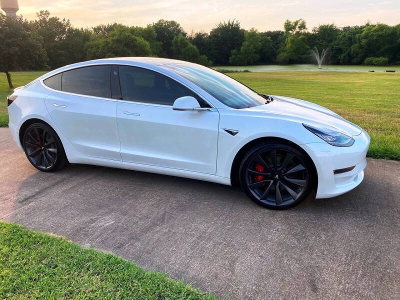 2020 Tesla Model 3 Performance