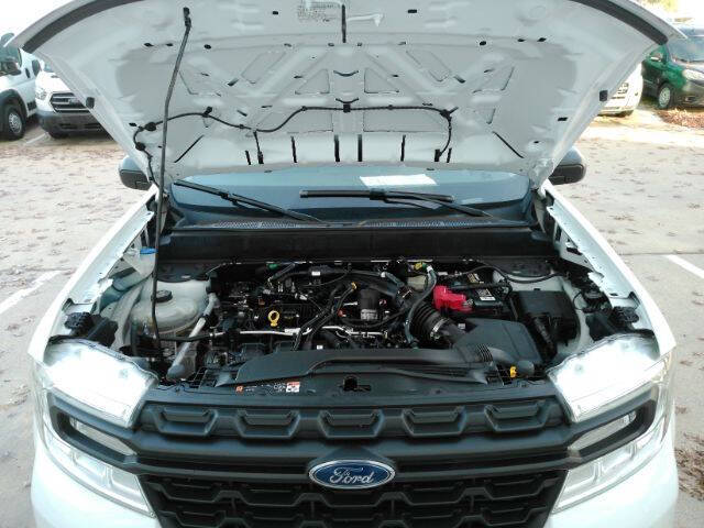 2022 Ford Maverick XL