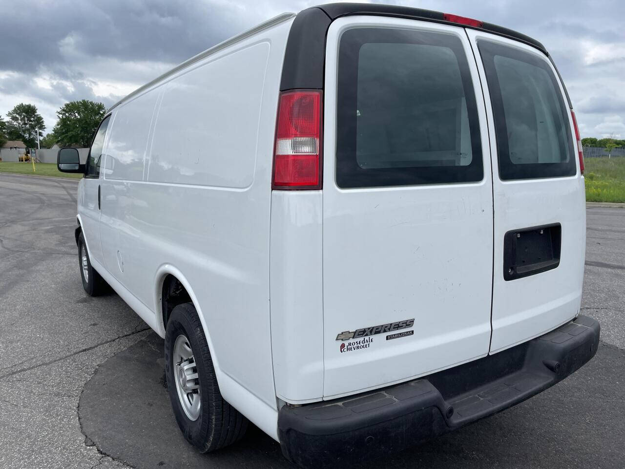 2016 Chevrolet Express for sale at Twin Cities Auctions in Elk River, MN