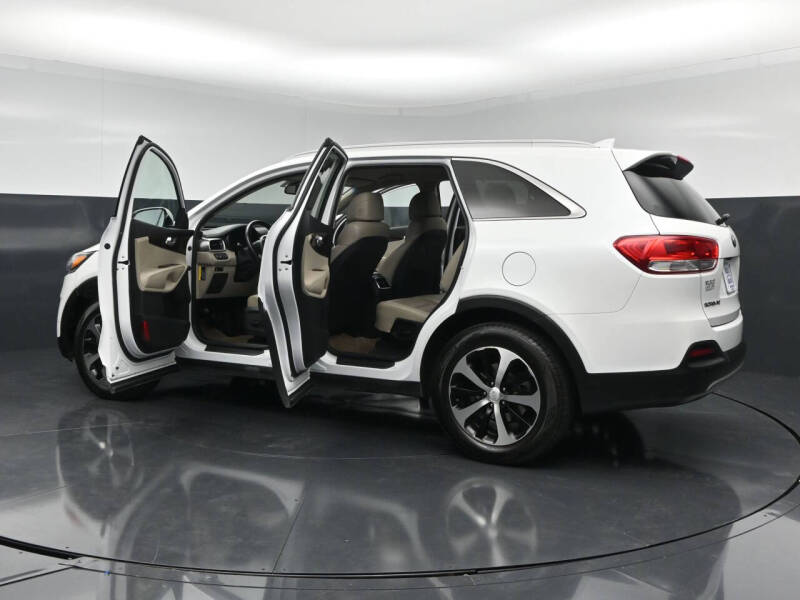 2017 Kia Sorento EX V6
