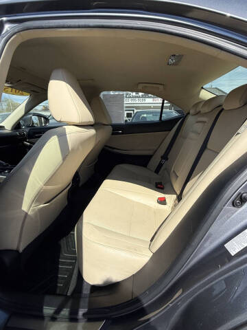 2015 Lexus IS 250