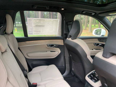 2025 Volvo XC90 T8 Plus Bright Theme 7P