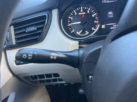 2017 Nissan Rogue Sport S